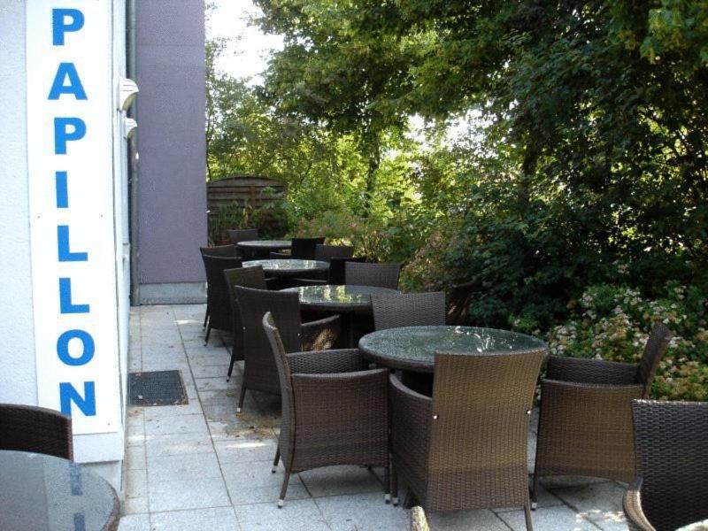 Hotel Papillon Lappersdorf  ภายนอก รูปภาพ